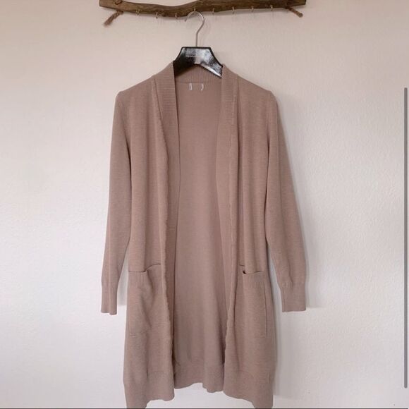 Cream cardigan  - Picture 2 of 3